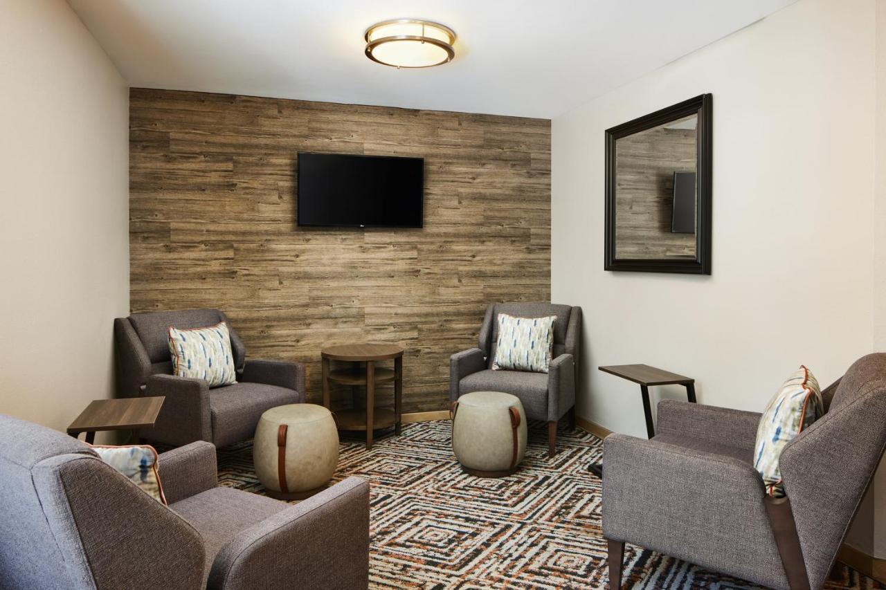 Candlewood Suites Charleston-Northwoods By Ihg North Charleston Exterior photo