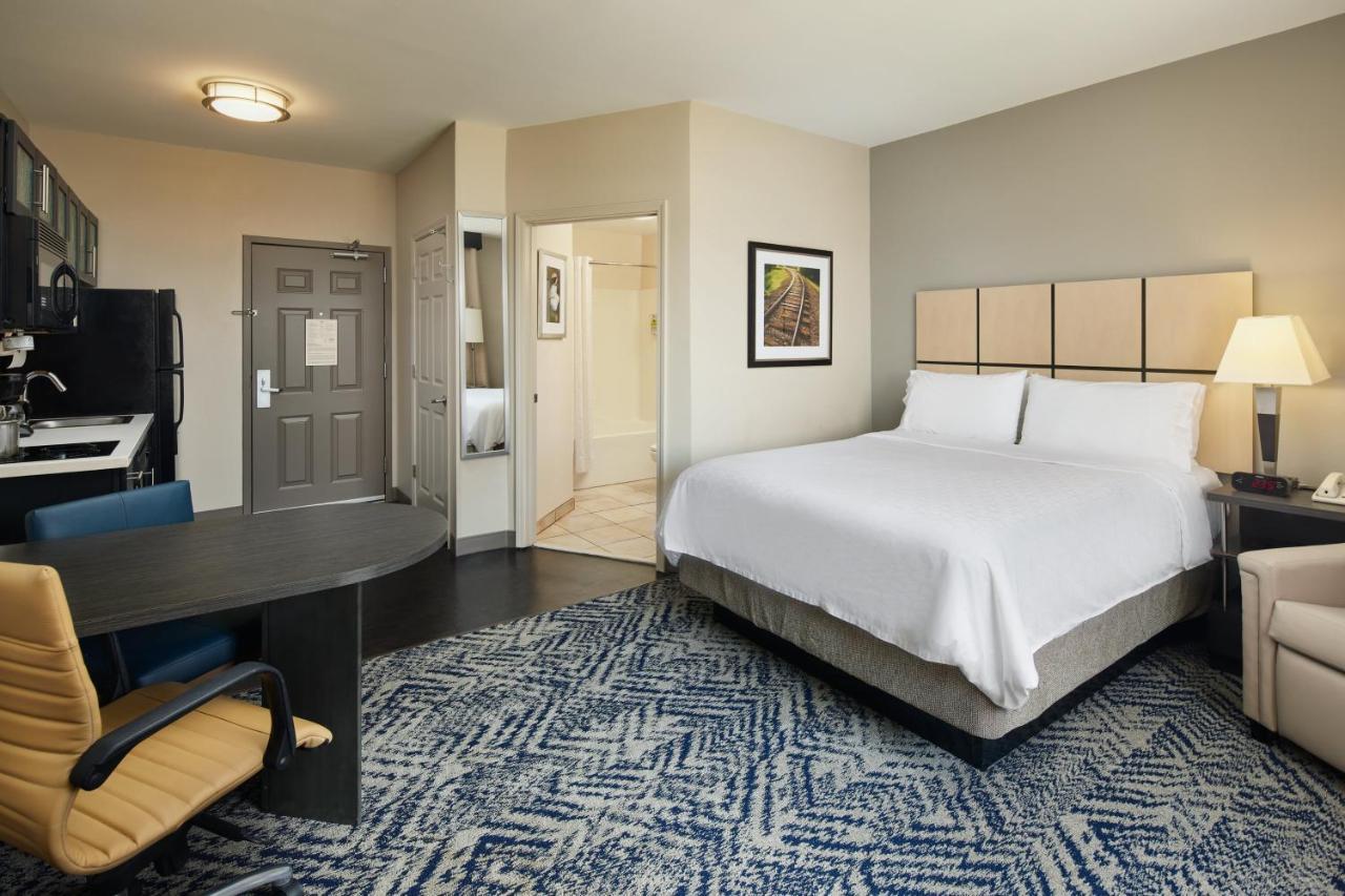 Candlewood Suites Charleston-Northwoods By Ihg North Charleston Exterior photo