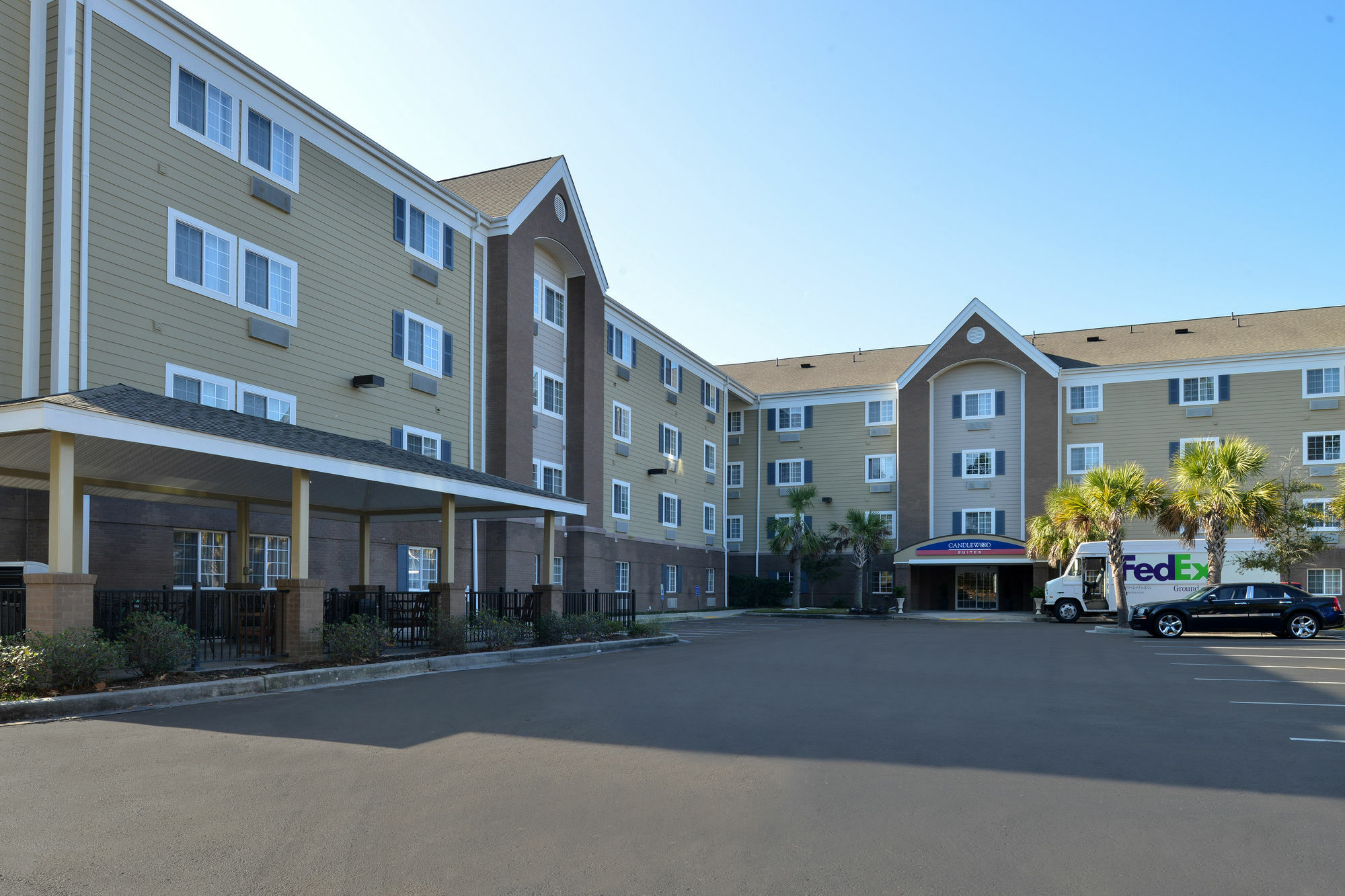 Candlewood Suites Charleston-Northwoods By Ihg North Charleston Exterior photo